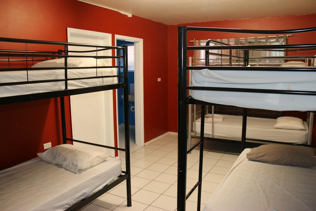 Cairns Waterfront Backpackers Pansiyon Dış mekan fotoğraf